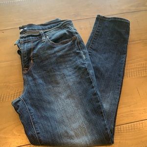 Old Navy curvy skinny jeans
